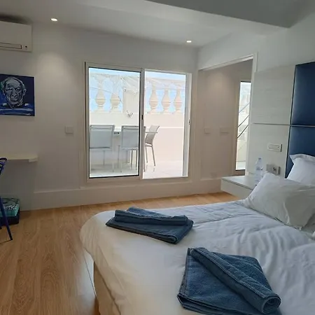 Front Premium Location - Panoramic View - 칸느