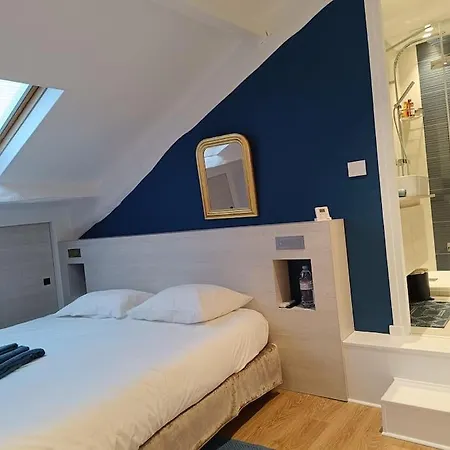 Front Premium Location - Panoramic View - * Cannes
